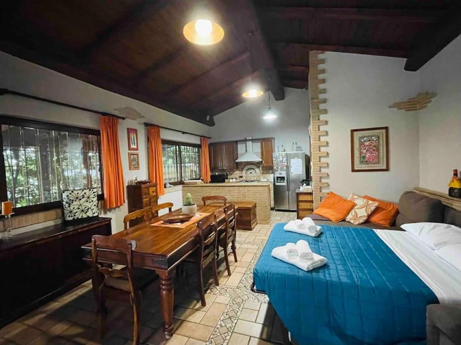 Honey'S Home-Dependance Campagna Latina Esterno foto